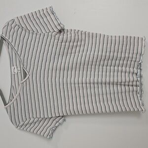 Art Class Ruffled Tee